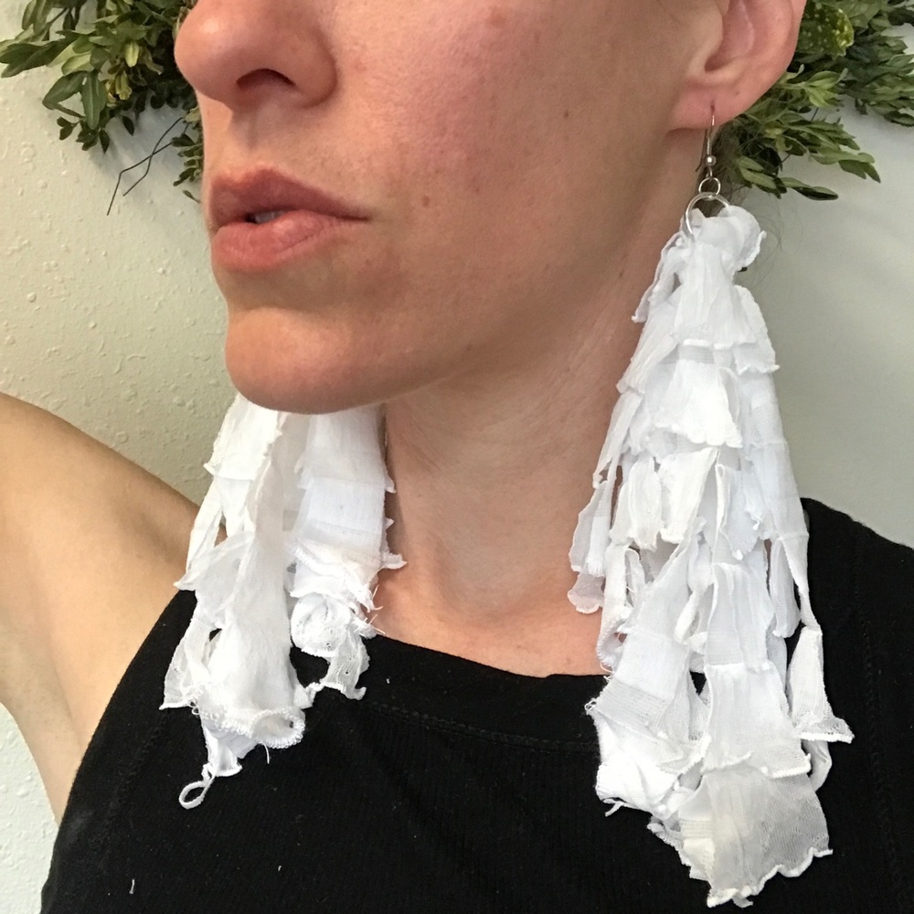 Long White Fringe Earrings Mummy Costume Halloween Ghost Bride Beach Wedding NEW